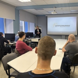 Наших сварщиков приглашают на работу: «Уралспецмаш» посетил занятия