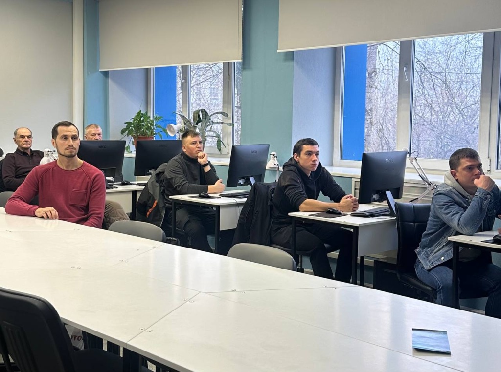 photo_2025-11-11_20-56-28.jpg photo_2025-11-11_20-56-28.jpg